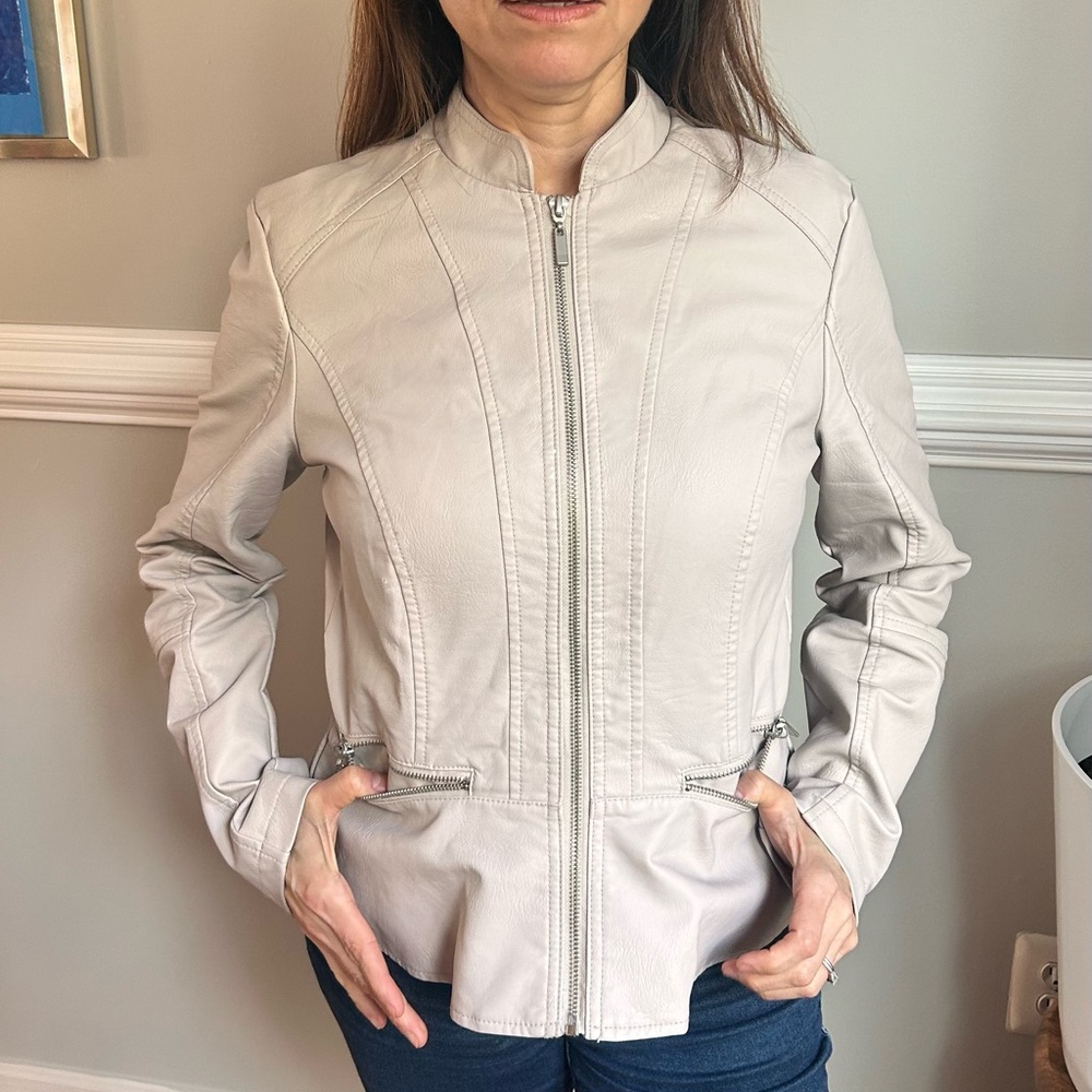 Baccini Women's Soft Beige Leather Jacket